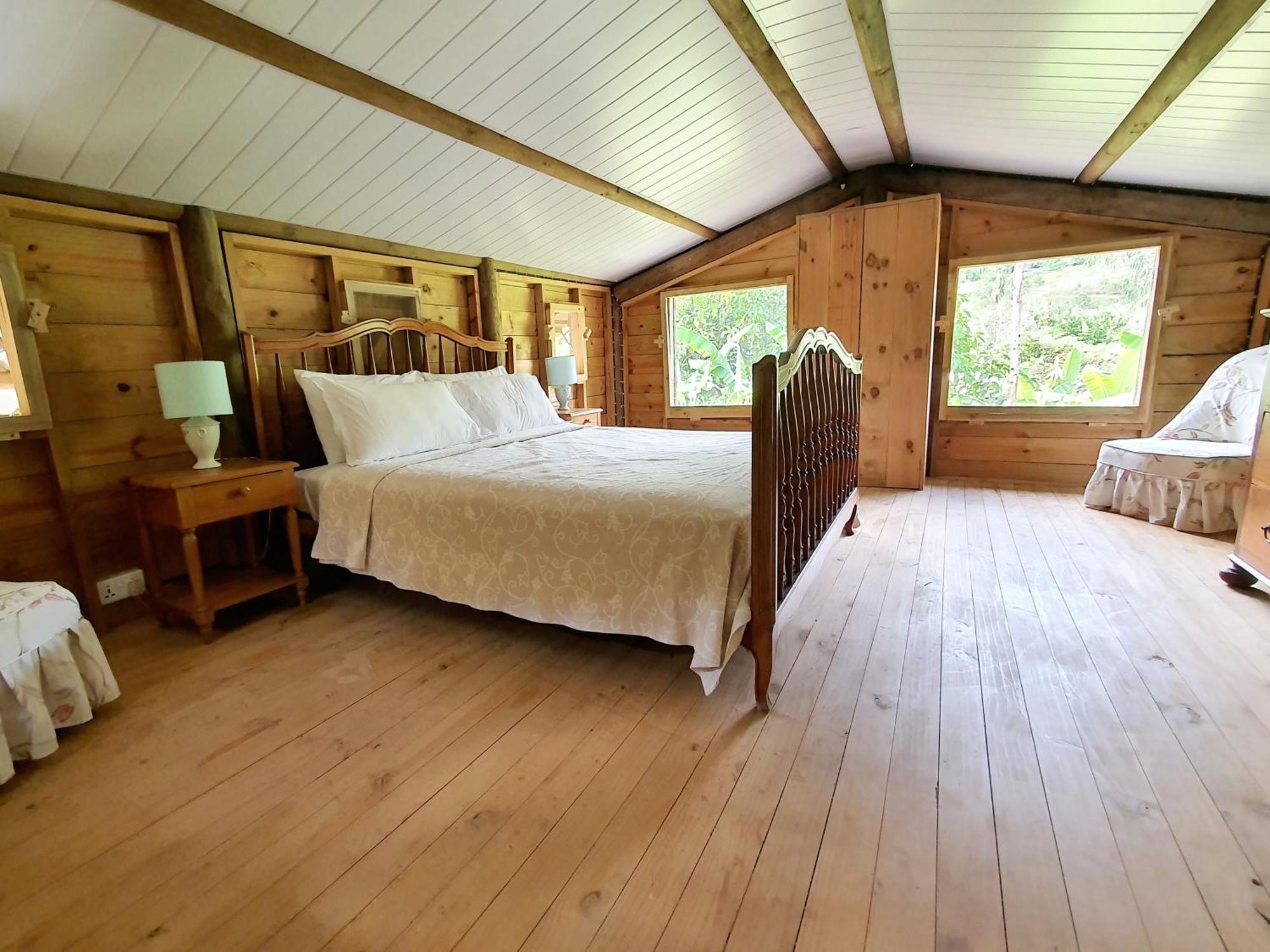 Le Chalet, La Petite Ferme Vieux Grand Port المظهر الخارجي الصورة